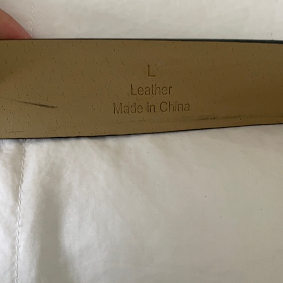 ✨50% off when bundled✨STONE MOUNTAIN - BELT BAG - Picture 2 of 5